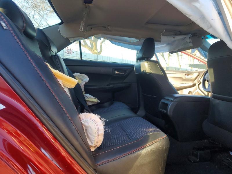 2015 Toyota Camry le