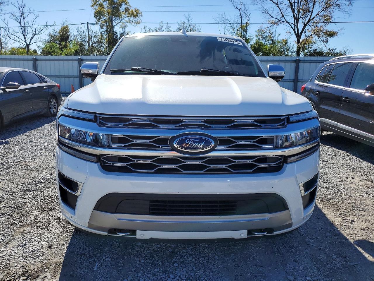 2023 Ford Expedition Platinum