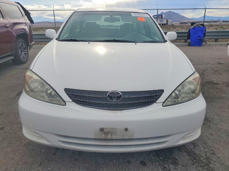 2002 Toyota Camry le
