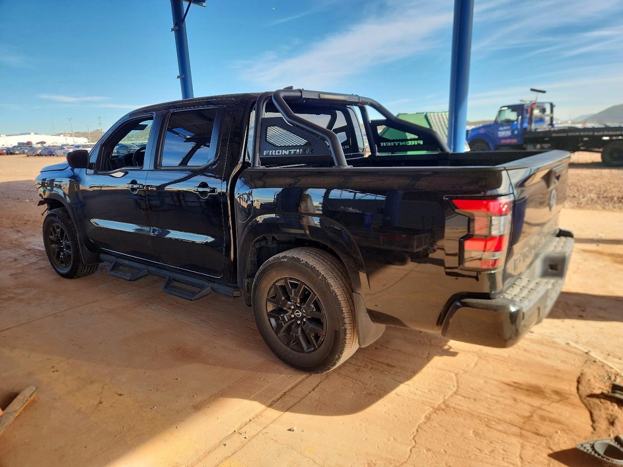 2023 Niss Frontier S