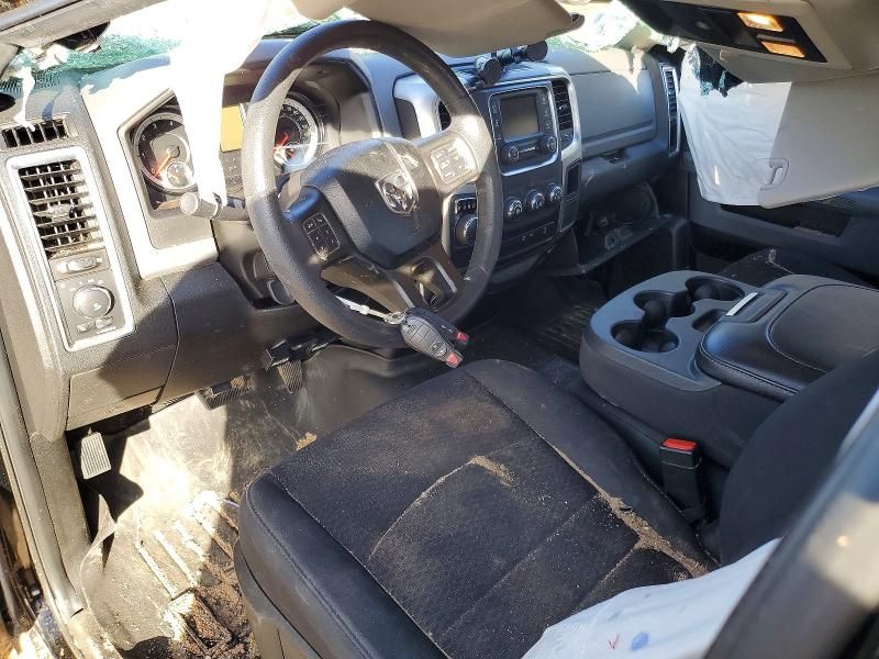 2019 Dodge Ram 1500 Classic slt