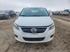 2011 Volkswagen Routan se