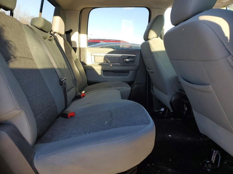 2015 Dodge Ram 1500 slt