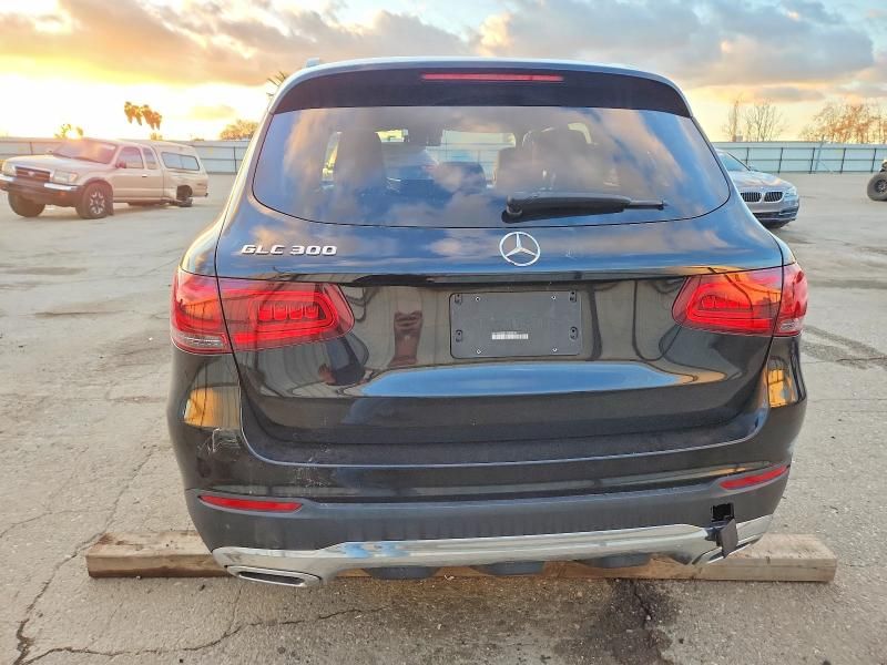 2020 Mercedes-Benz Glc 300