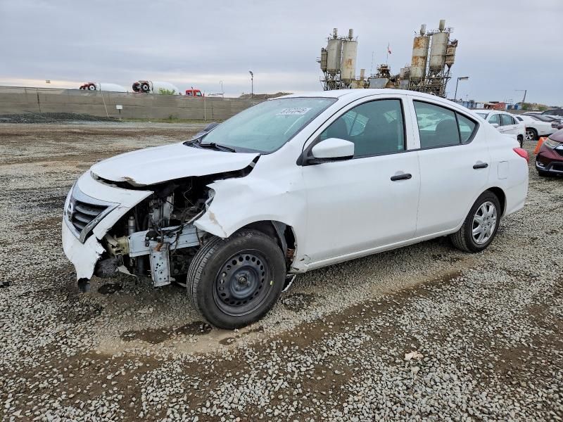 2019 Nissan Versa s