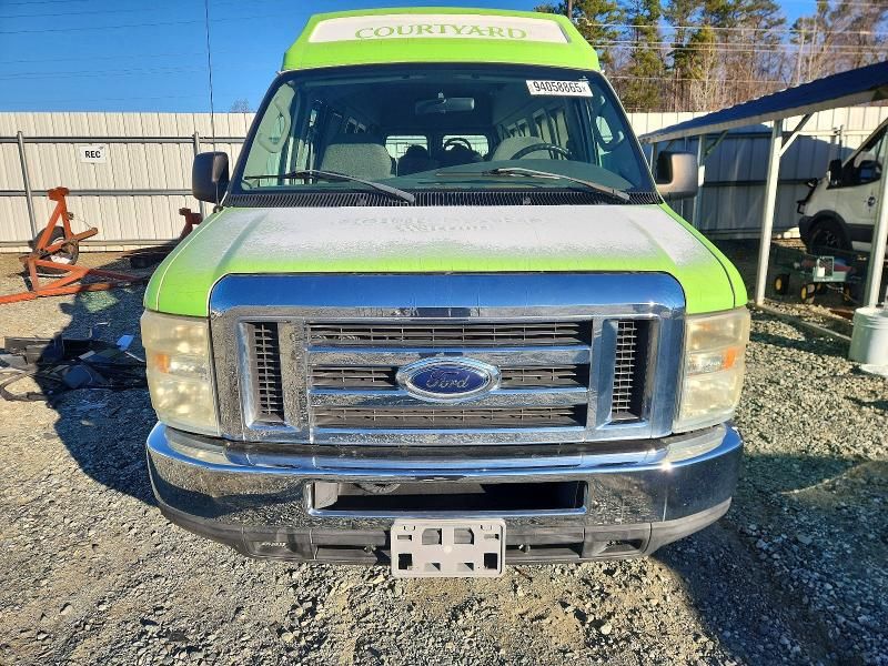 2008 Ford Econoline E250 van