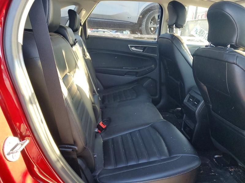 2019 Ford Edge sel