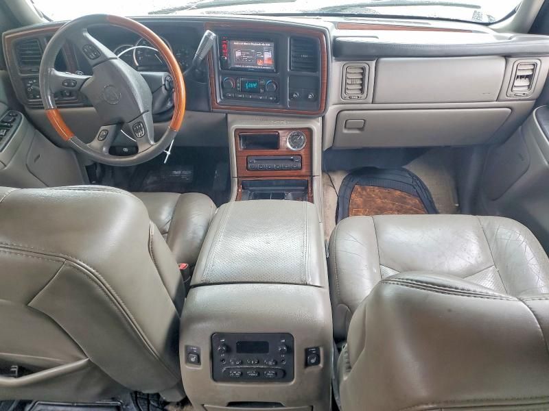 2003 Cadillac Escalade Luxury