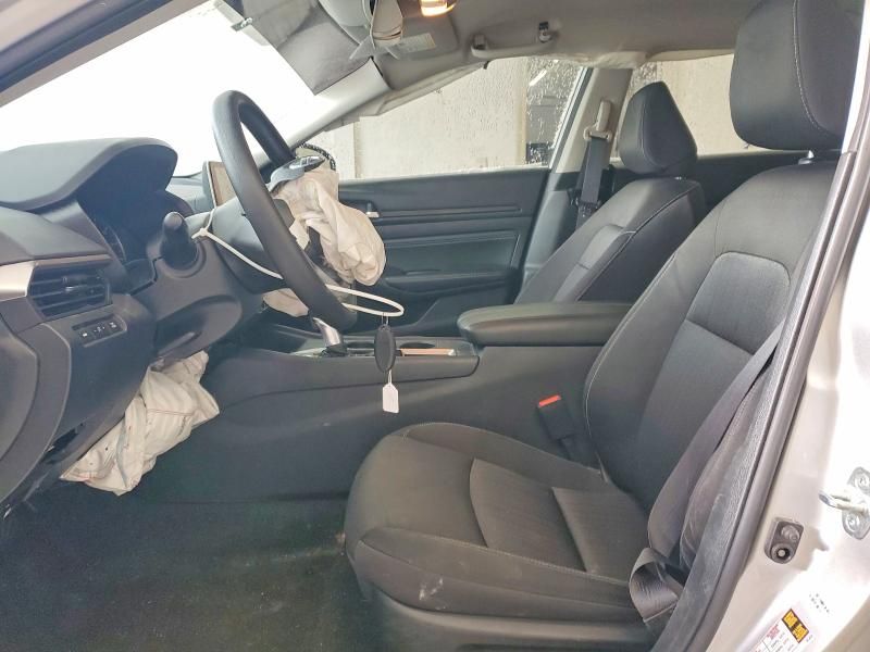 2020 Nissan Altima s