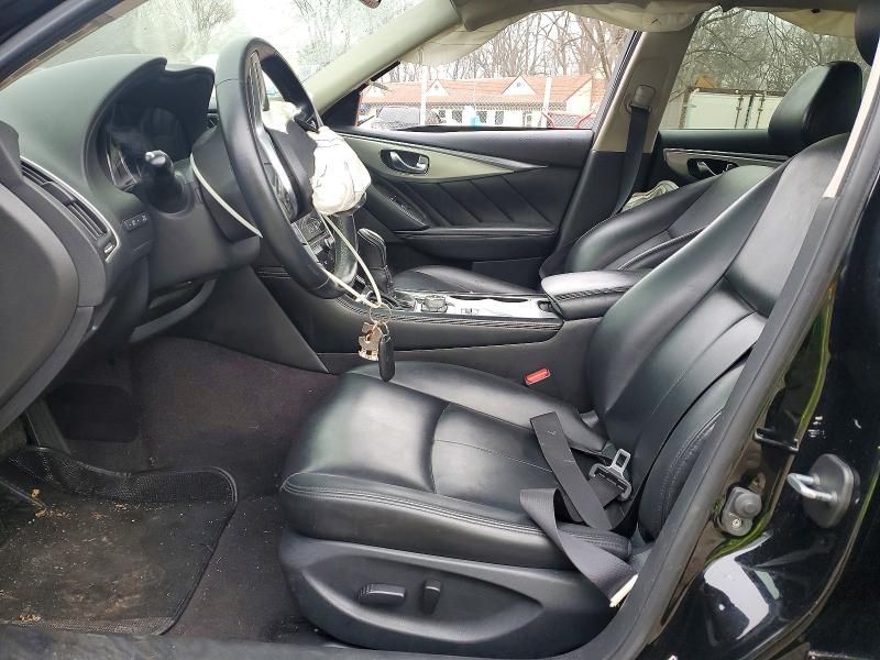 2021 Infiniti Q50 Luxe