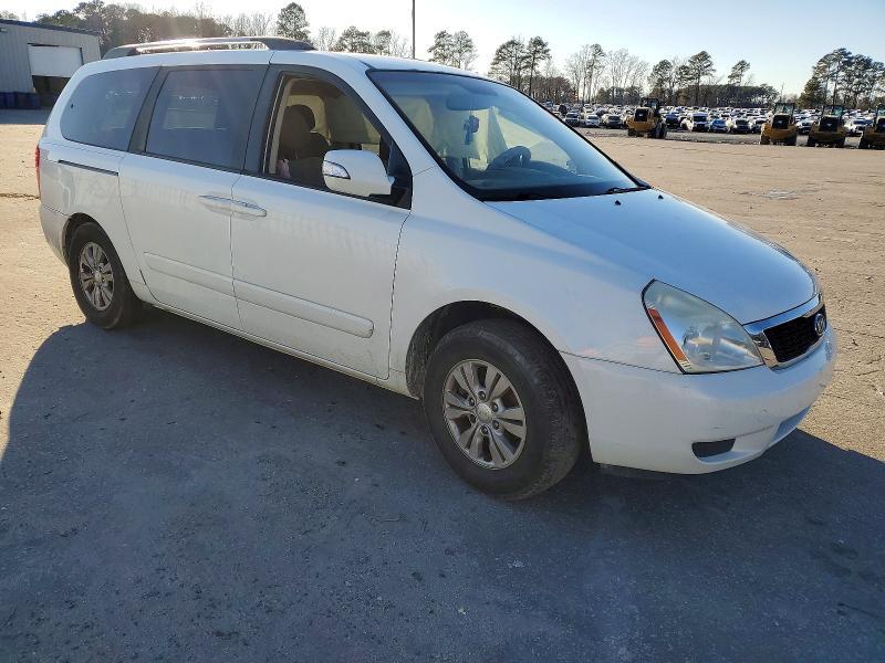 2012 KIA Sedona lx