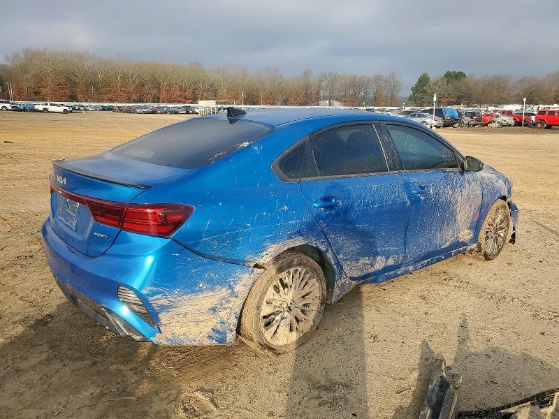 2022 KIA Forte gt Line