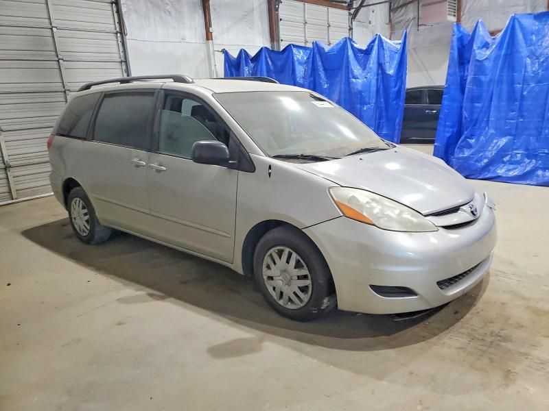 2007 Toyota Sienna ce