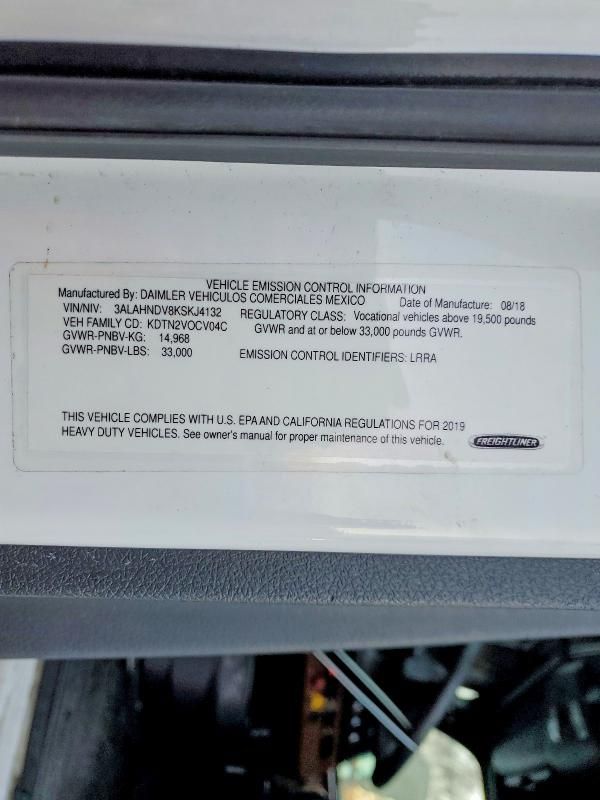 2019 Freightliner Cascadia 116