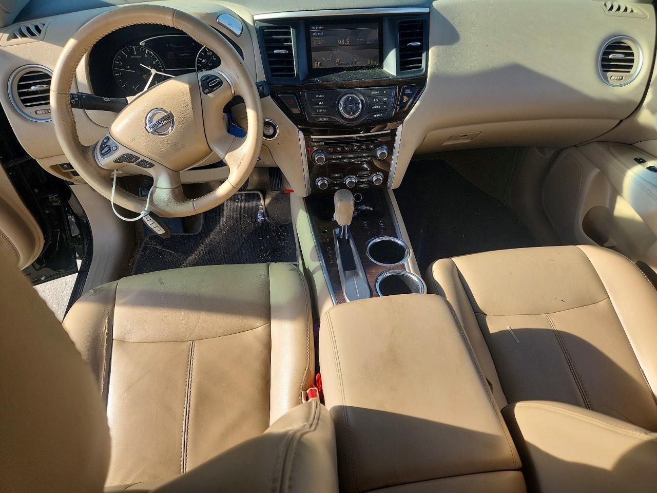 2014 Nissan Pathfinder s