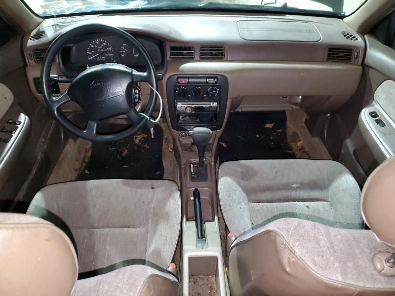 1997 Nissan Sentra xe
