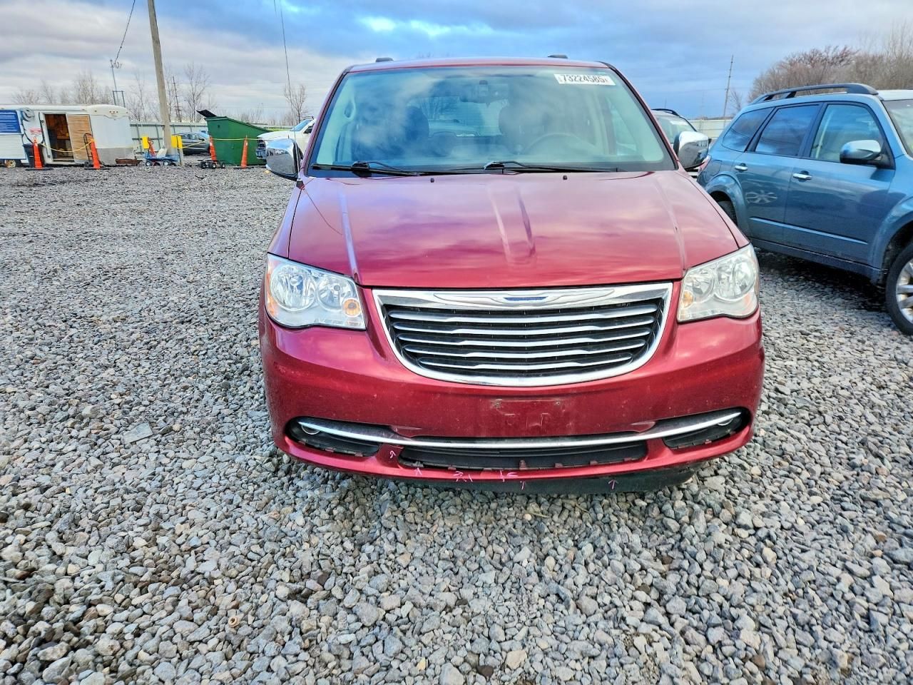 2015 Chrysler Town & Country Touring l