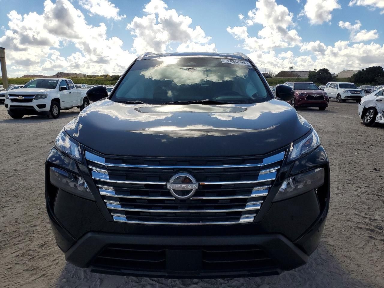 2024 Nissan Rogue sv