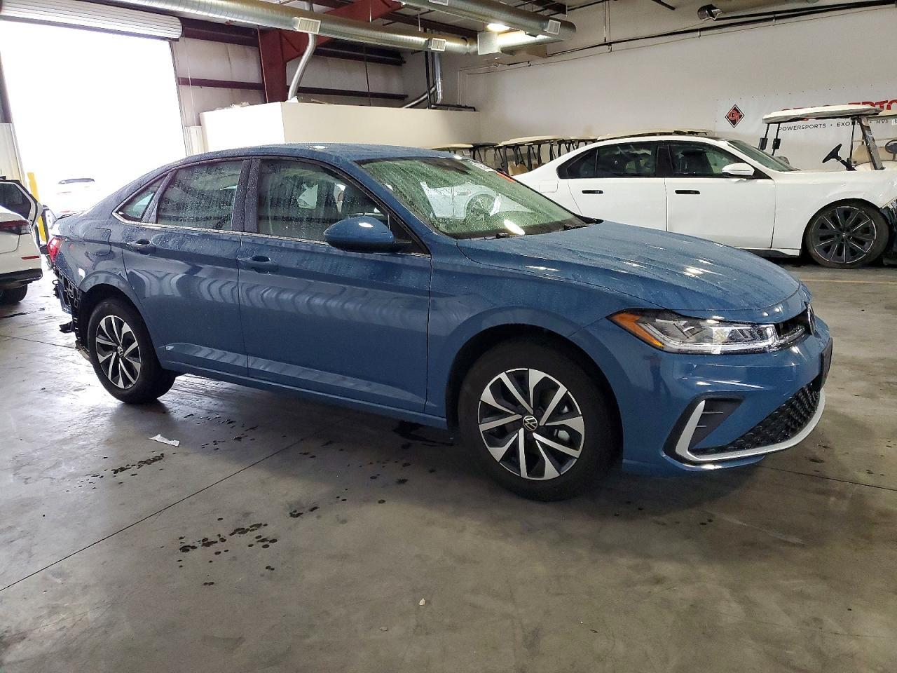 2025 Volkswagen Jetta s