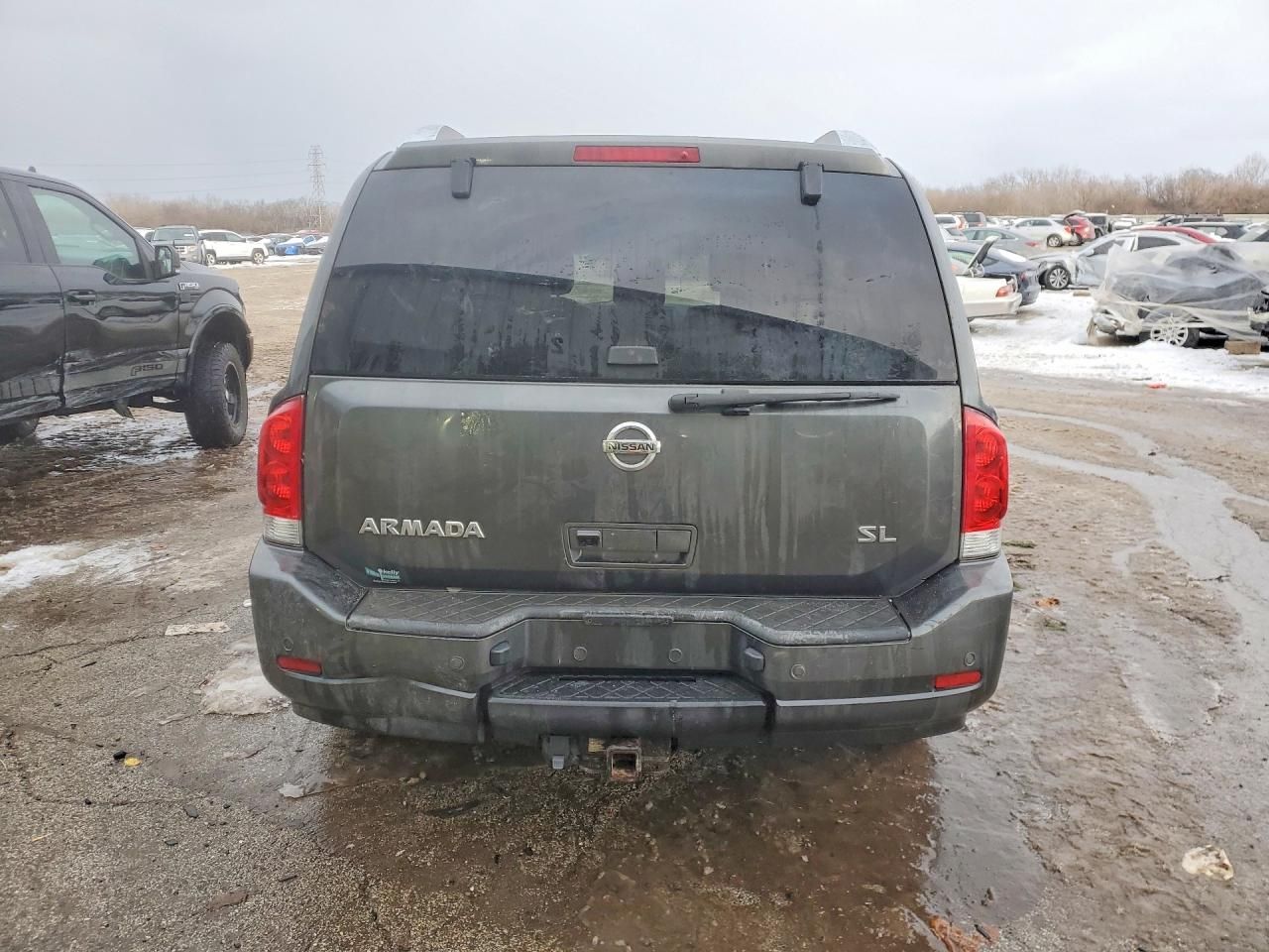 2011 Nissan Armada sv