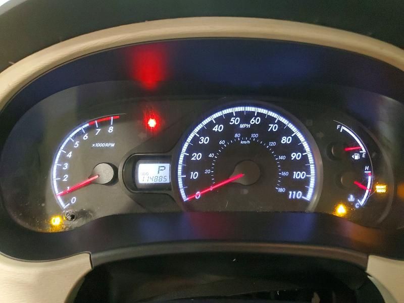 2011 Toyota Sienna le