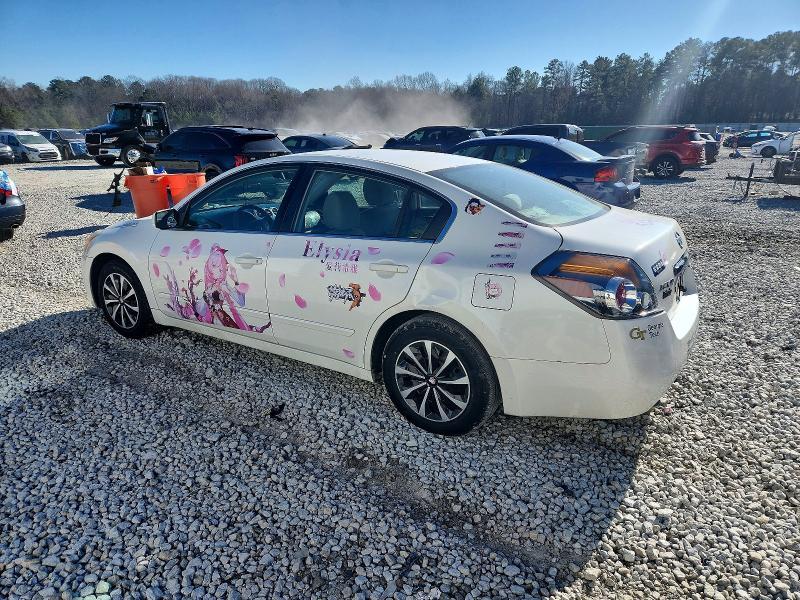 2010 Nissan Altima Base