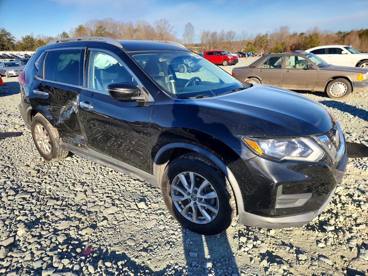 2018 Nissan Rogue s