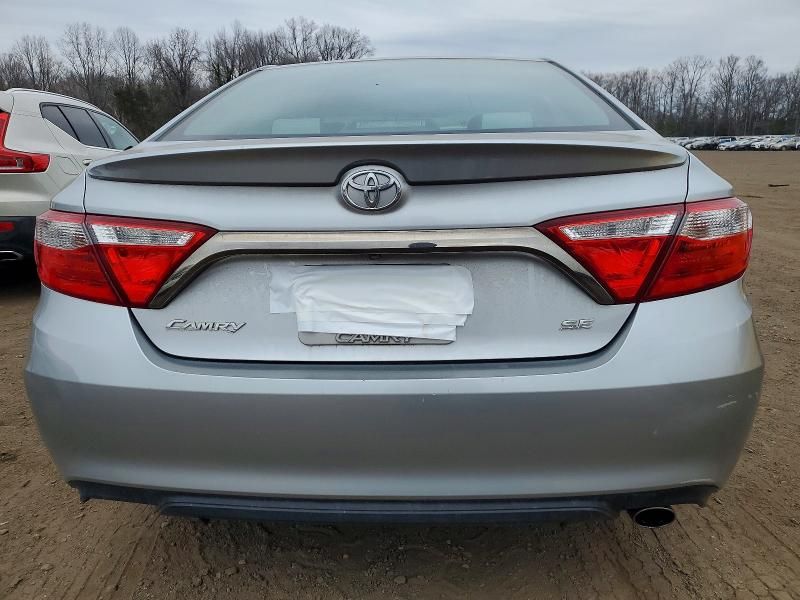 2016 Toyota Camry le