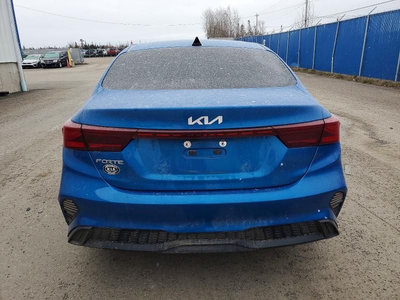 2022 KIA Forte fe