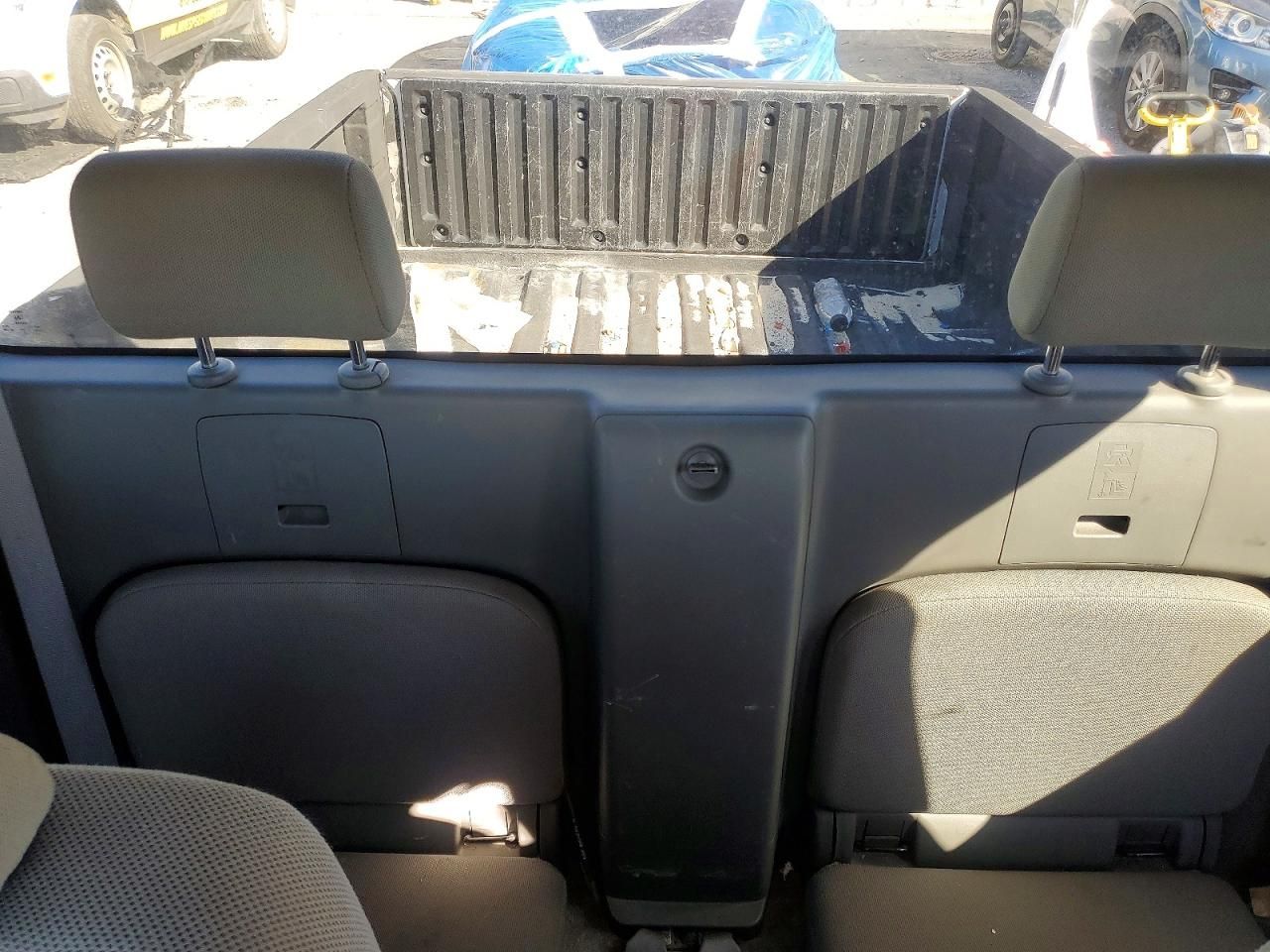 2016 Nissan Frontier s