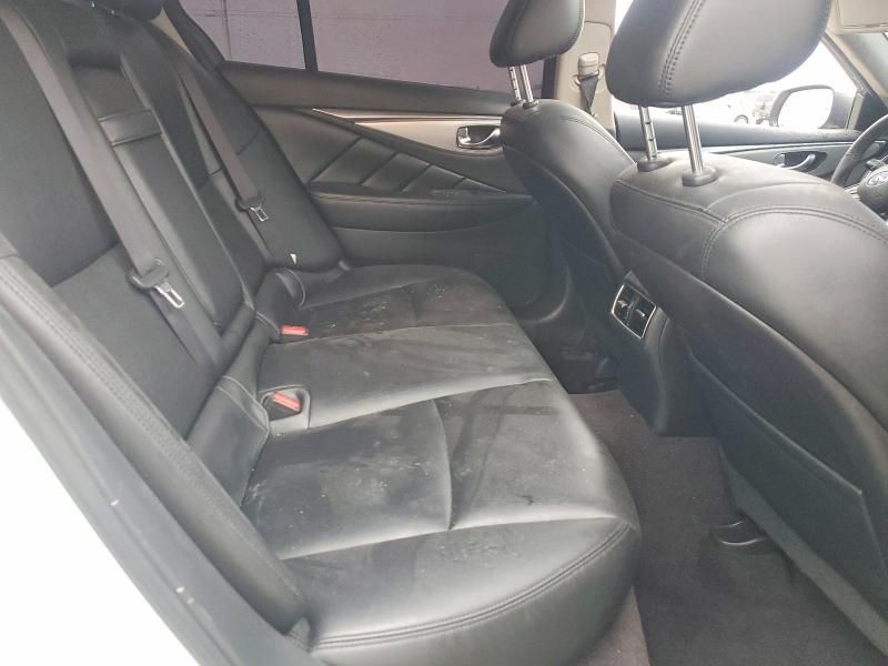 2021 Infiniti Q50 Luxe