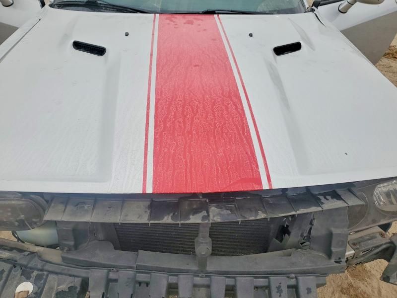 2012 Dodge Challenger sxt