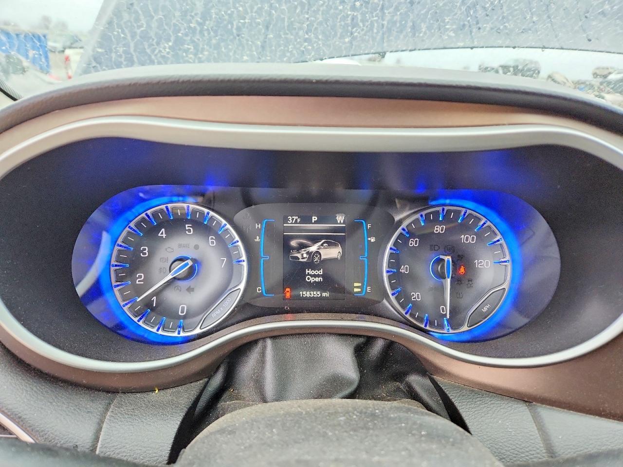 2017 Chrysler Pacifica Touring l