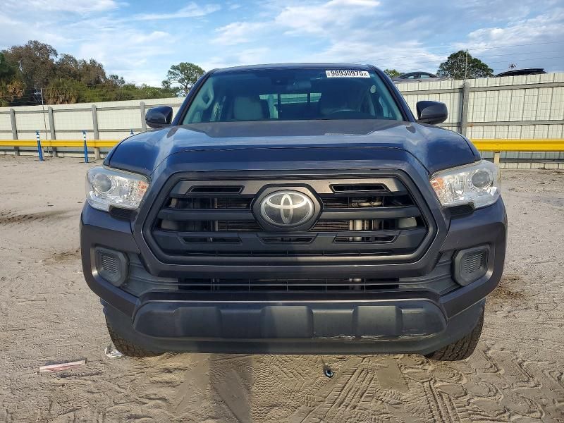 2018 Toyota Tacoma Double cab