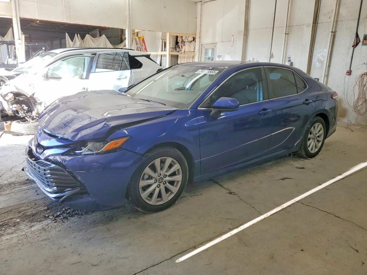 2018 Toyota Camry le