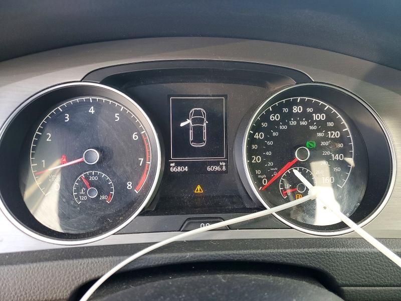 2017 Volkswagen Golf s