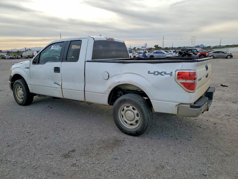 2013 Ford F150 Super cab