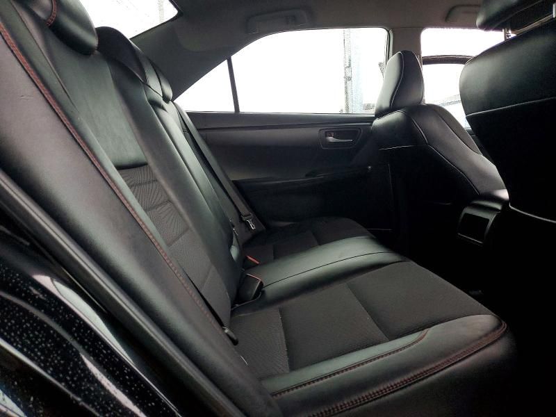 2016 Toyota Camry le