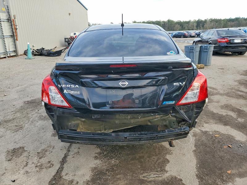 2016 Nissan Versa 1.6 sv