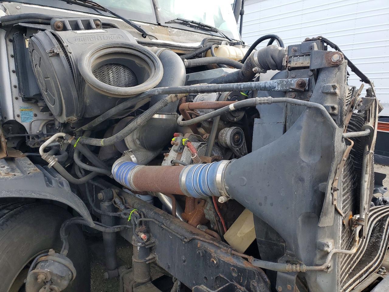 2006 Freightliner Columbia 120 Semi Truck