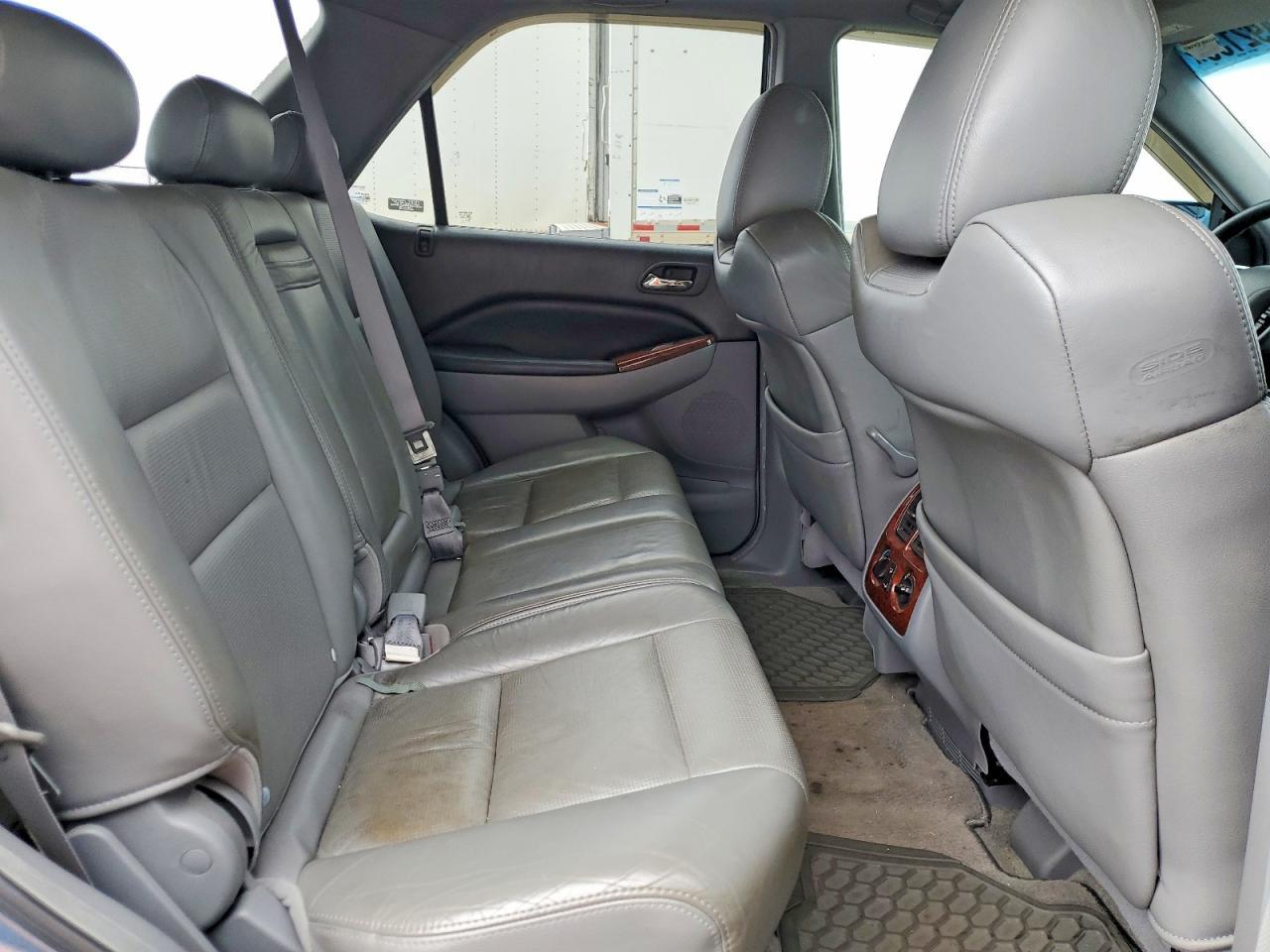 2005 Acura MDX