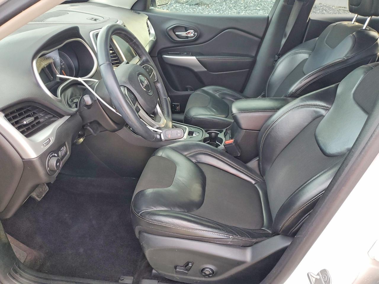 2018 Jeep Cherokee Latitude Plus