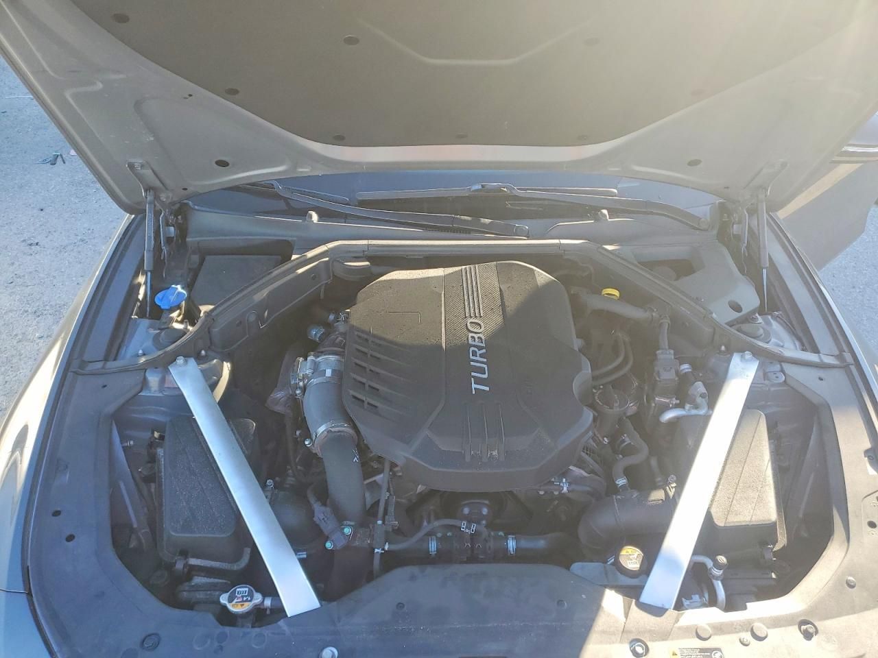 2022 Genesis G70 Base