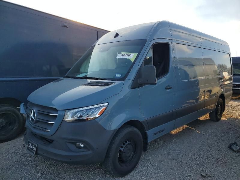 2023 Mercedes-Benz 2023 Mercedes Benz Sprinter 2500 Delivery van