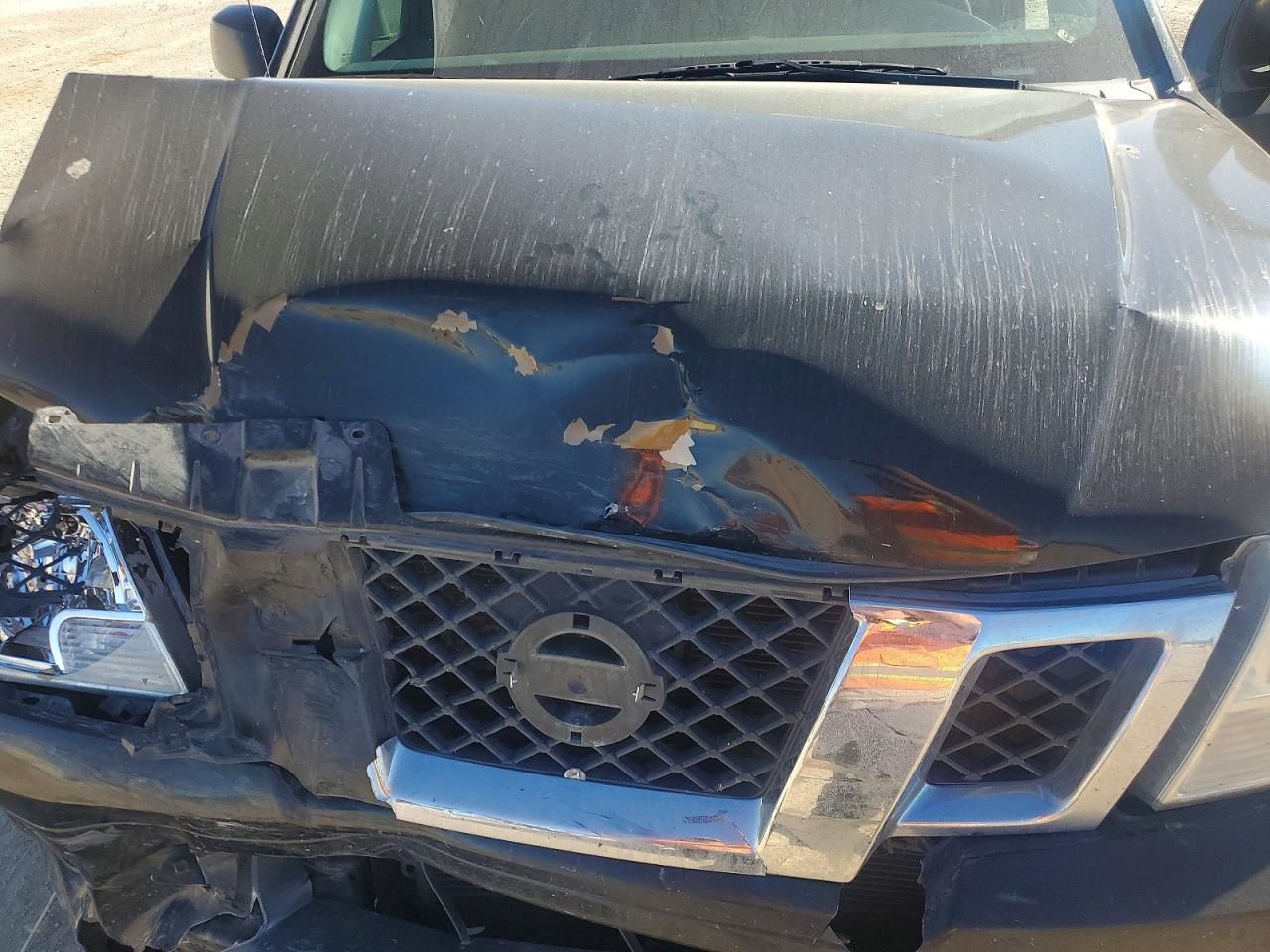 2017 Nissan Frontier s