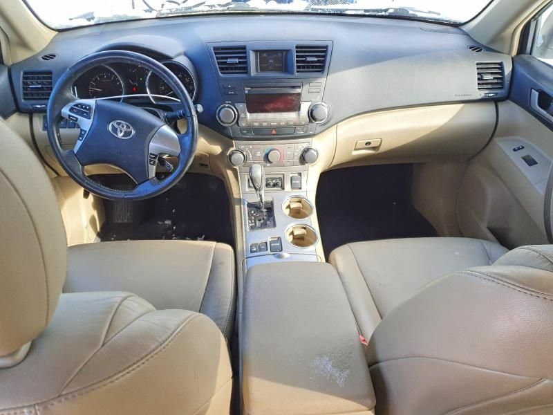 2011 Toyota Highlander Base