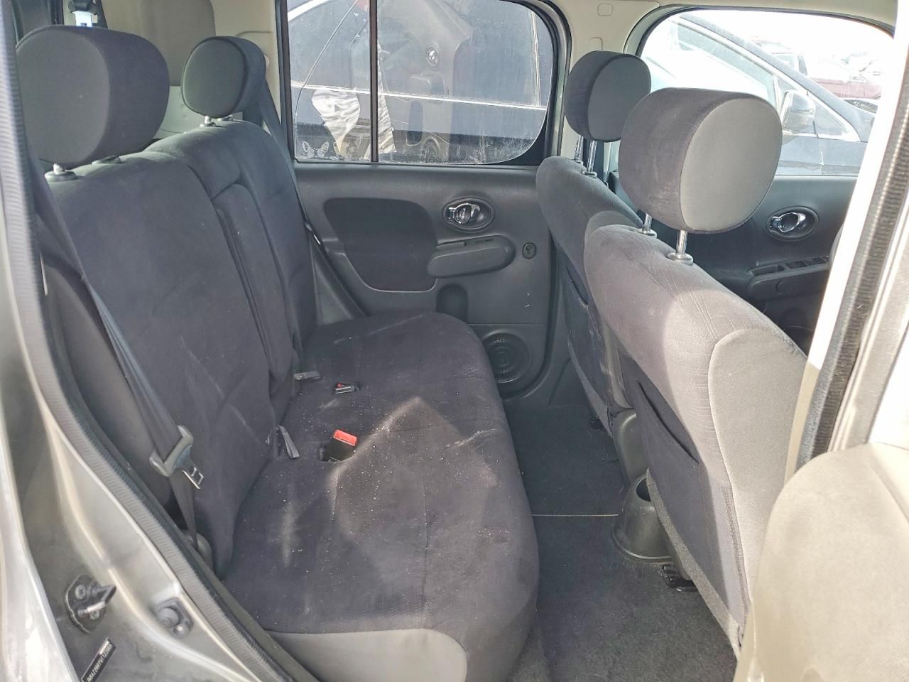 2009 Nissan Cube Base