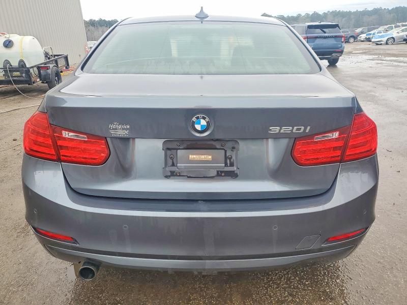 2015 BMW 320 i