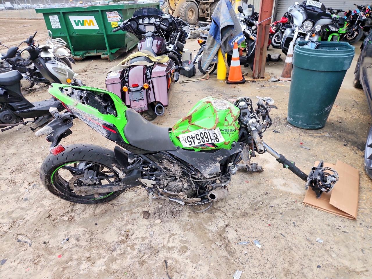 2022 Kawasaki EX400