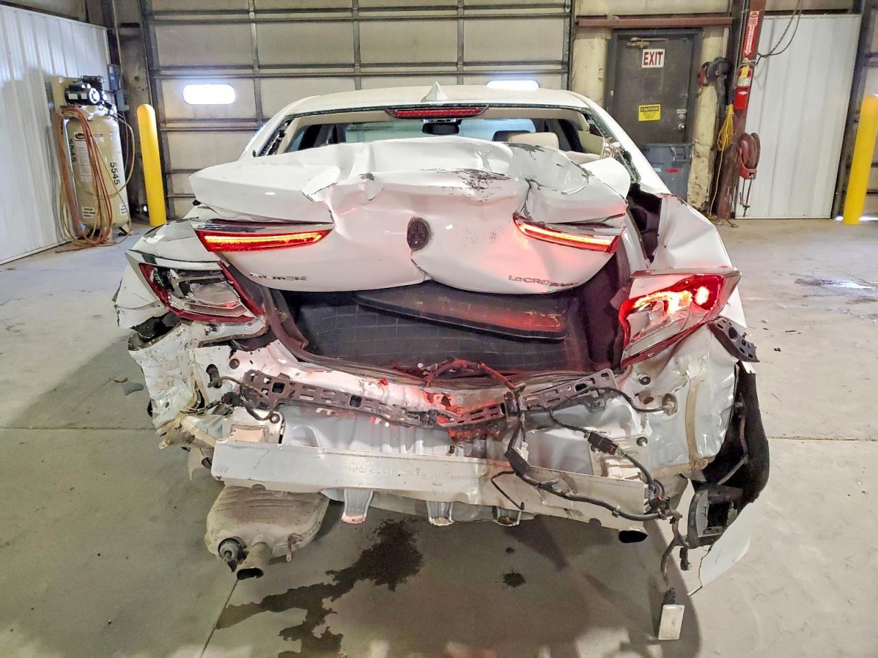 2018 Buick Lacrosse Premium